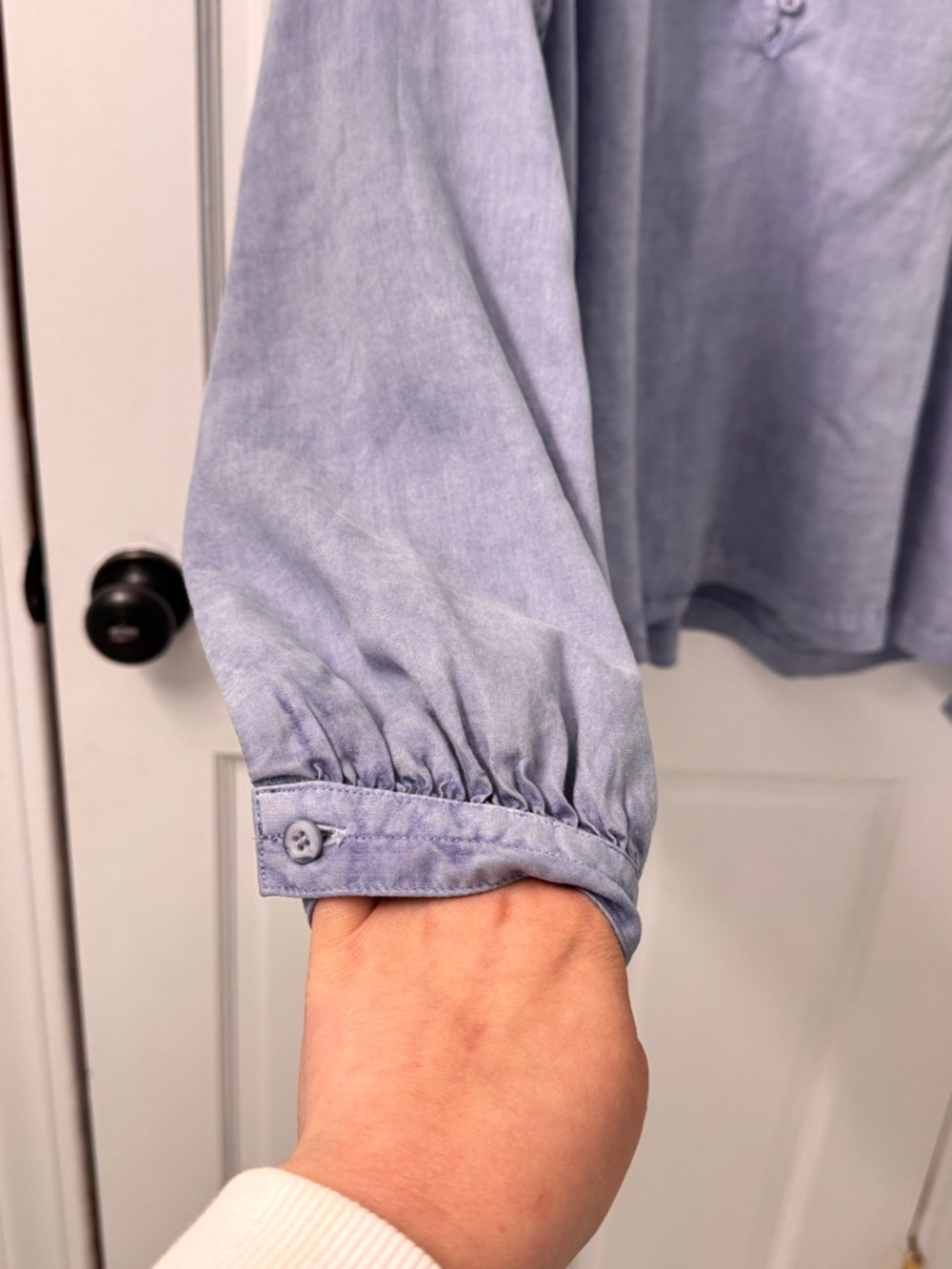 Cloth & Stone Long-Sleeve Chambray Cottagecore Blouse - Picture 5 of 8